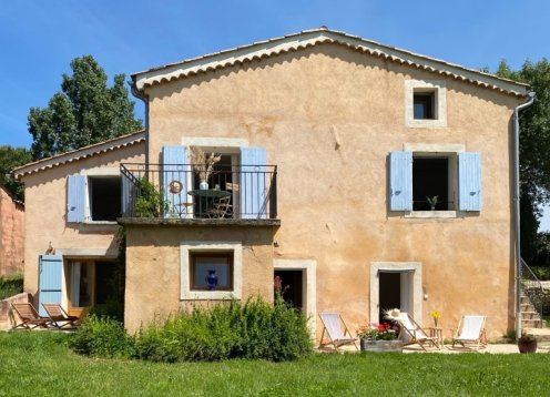 Gite de 4 à Céreste-en-Luberon - Alpes-de-Haute-Provence